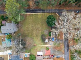 4120 S Lakeshore Dr, Acworth, GA 30101