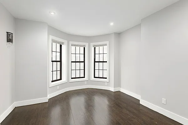 Rented by Massada Home Sales Inc | media 5