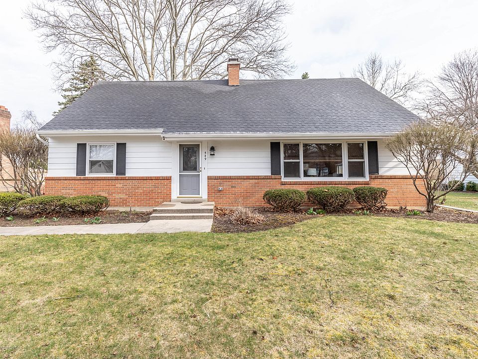 1st image of 549 Vanderveen Dr