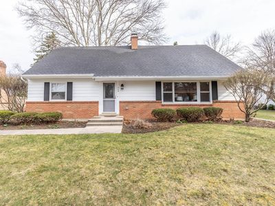 549 Vanderveen Dr, Mason, MI, 48854