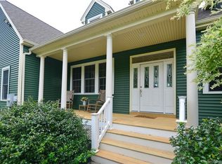 100 Paine District Rd, Woodstock, CT 06281