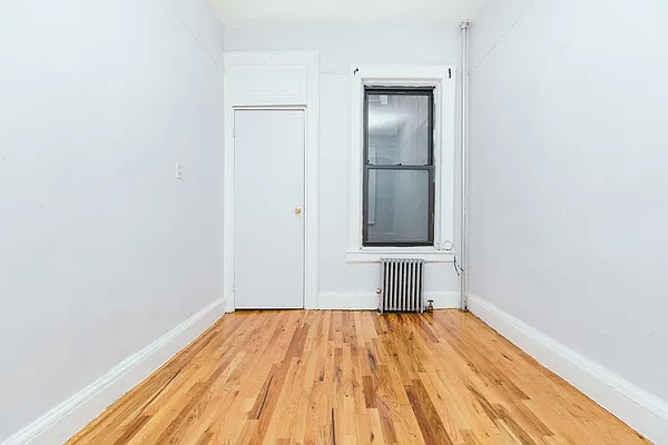 Rented by Nooklyn NYC LLC | media 17