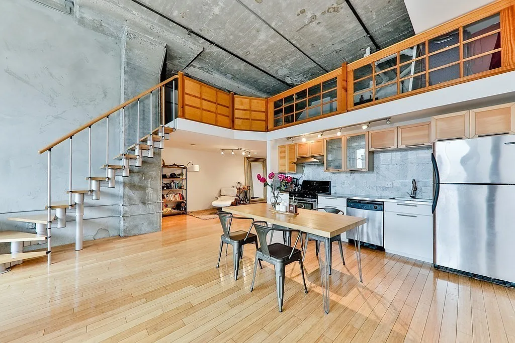 1 bed, 1.0 bath, 1251 sqft, $3,400 — Photo 1