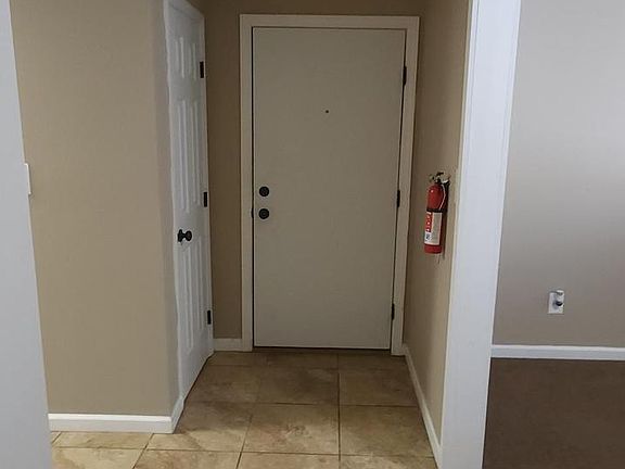 2nd image of 5 E Avon Dr