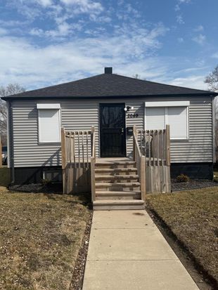 2049 Ohio St, Gary, IN 46407