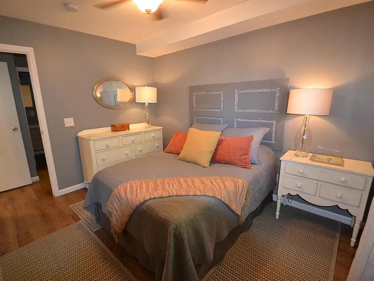 4815 Reading Rd #8 — Photo 16
