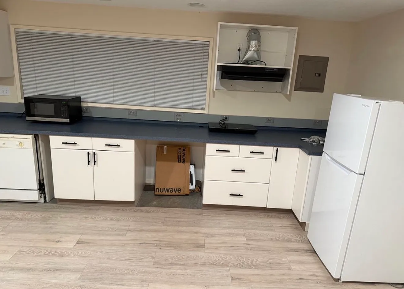 2 bed, 1000 sqft, $1,750 — Photo 4
