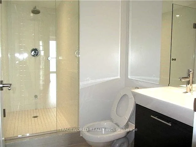 386 Yonge St #1909 — Photo 8