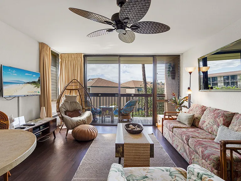 S Kihei Rd — Photo 14