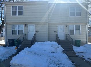 36 Bleachery Ct, Warwick, RI 02886