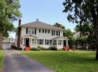 96 Beekman St, Plattsburgh, NY 12901