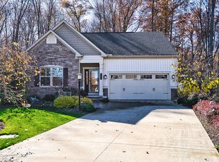 32177 Burnt Timber Trl, North Ridgeville, OH 44039