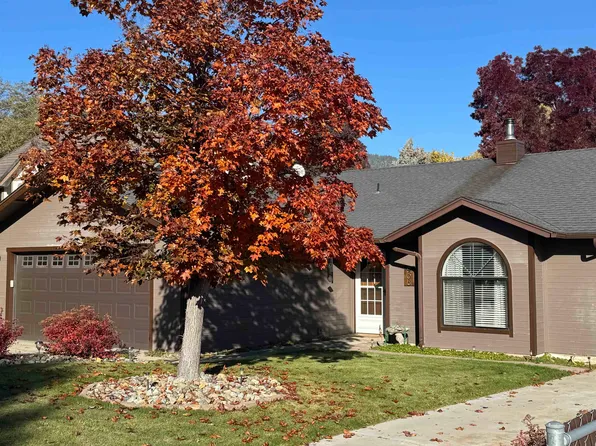 906 South St, Yreka, CA 96097