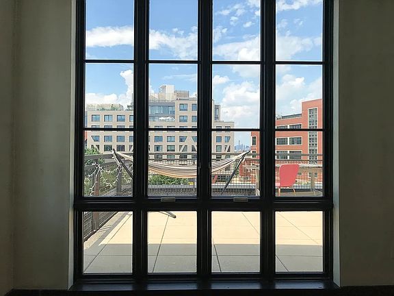 5th image of 82 Jefferson St #5E