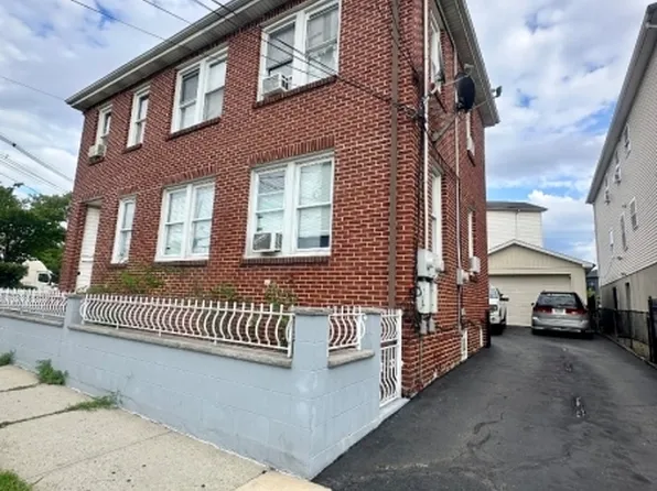 591 Meadow St #2, Elizabeth City, NJ 07201