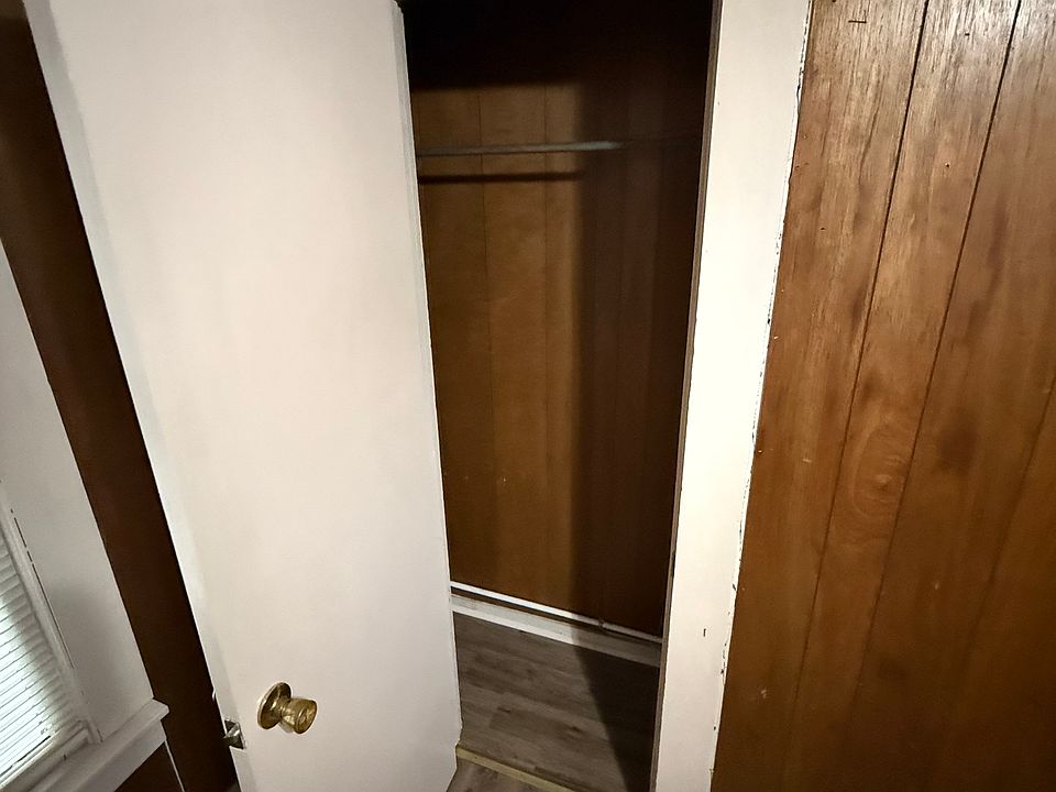 1st image of 208 Harris St