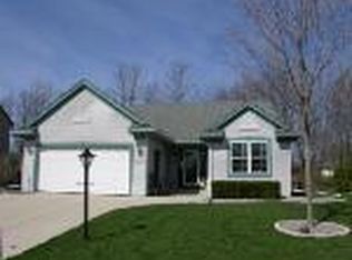 W181N8945 Melanie Ln, Menomonee Falls, WI