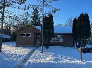 1520 10th Ave, International Falls, MN 56649
