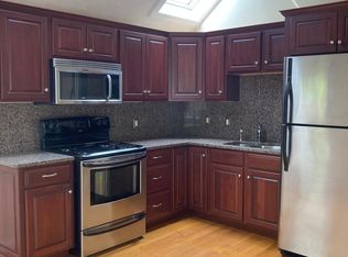 72 Phenix Ave, Cranston, RI 02920