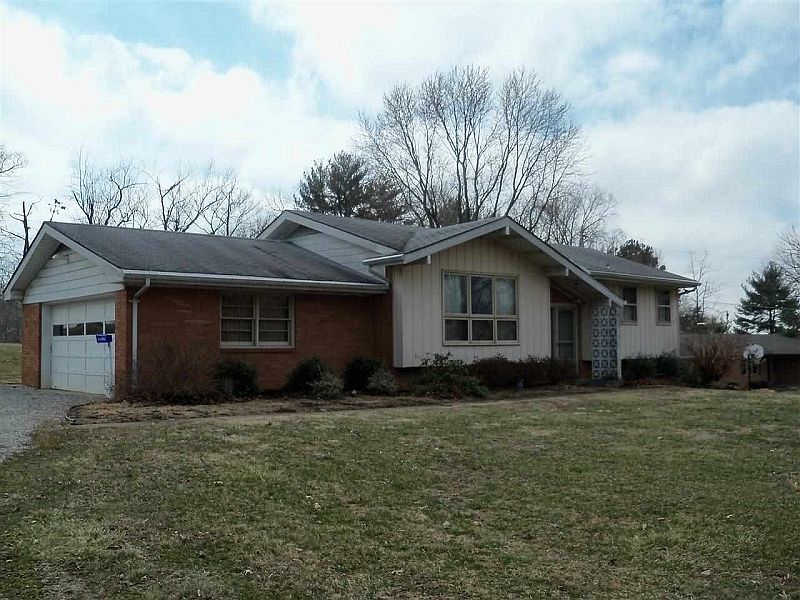 1st image of 5900 Plainview Dr