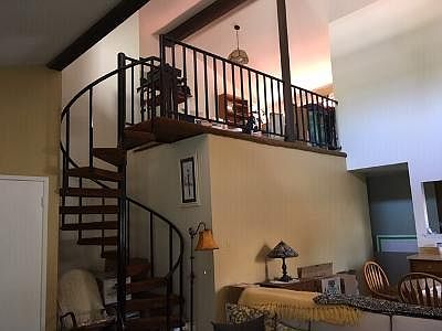 3rd image of 5056 Glide Dr Unit 1
