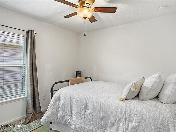 4th image of 11878 ALEXANDRA Drive