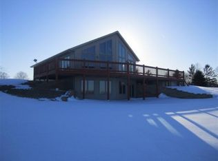 E1780 Heritage Rd, Luxemburg, WI 54217