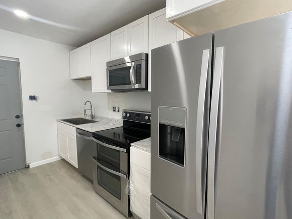 813 3rd Street Pl SW #2