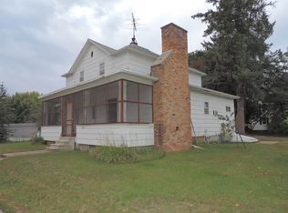 216 E Main St, Suring, WI 54174