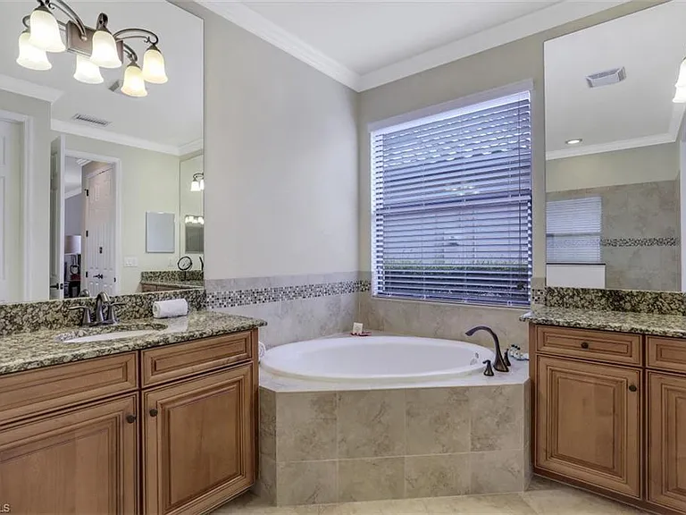 9530 Piacere Way — Photo 21