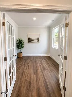 708 Longleaf Grove Ln — Photo 5