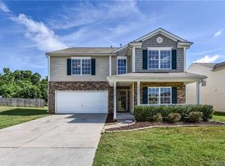9712 Bayview Py, Charlotte, NC 28216