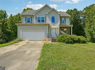 1129 Pickets Ridge Dr, Locust Grove, GA 30248