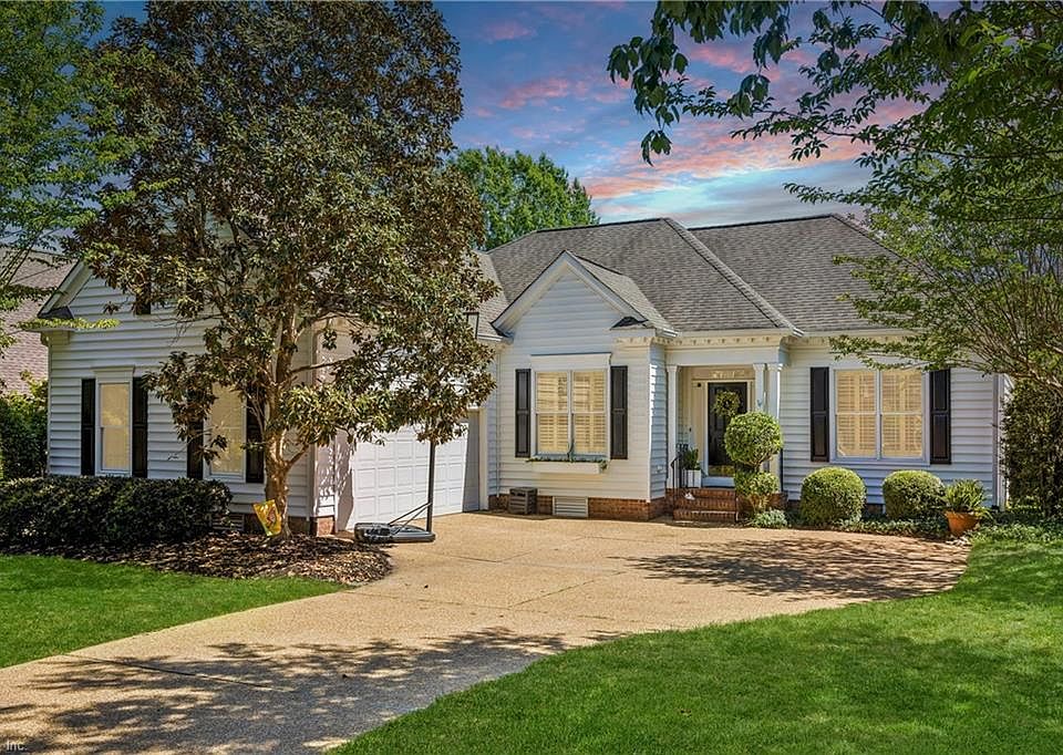 1st image of 3104 Ridge Dr