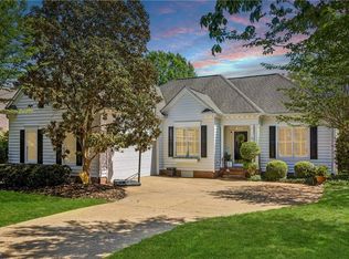 3104 Ridge Dr, Toano, VA 23168