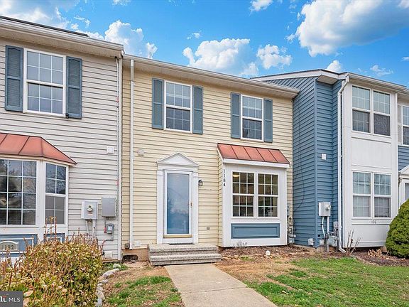 2nd image of 1184 Heathfield Rd