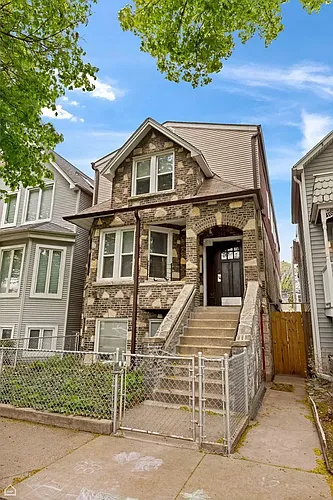 1746 W School St #2E Photo 1