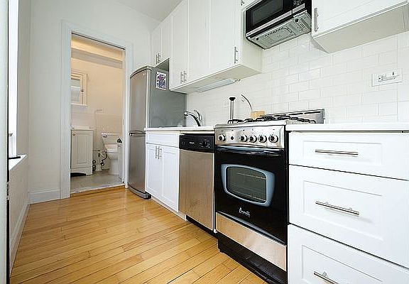 2nd image of 137 W 12th St APT 56