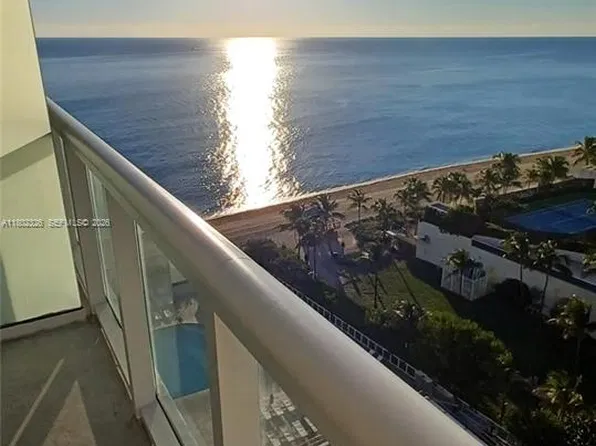 19201 Collins Ave #1105, North Miami Beach, FL 33160