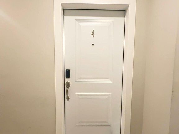 3rd image of 2109 M St NE APT 4