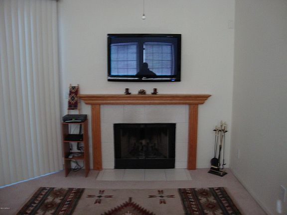 4th image of 1633 E Lakeside Dr Unit 113