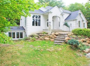 5231 Forest Valley Dr, Independence, MI