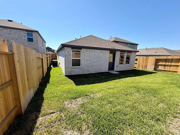 28722 Bottom Grass Trl — Photo 25