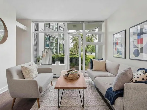 1777 W 7th Ave #131, Vancouver, BC V6J 0E5