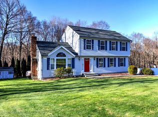 196 Dickinson Dr, Shelton, CT 06484