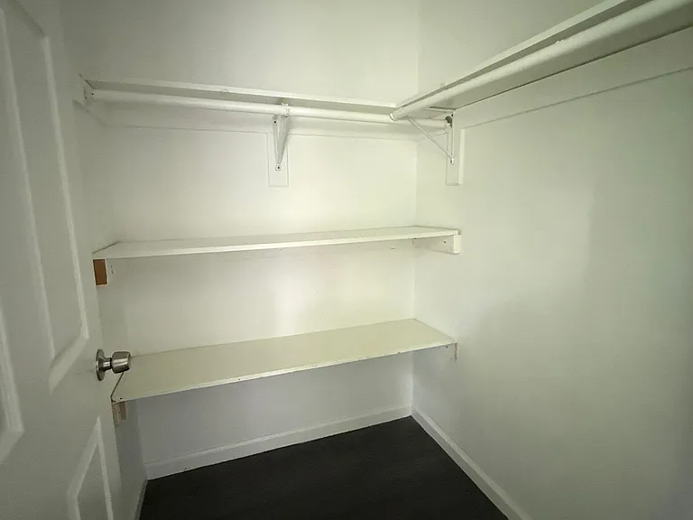 79 Osborne Pl #1 — Photo 11
