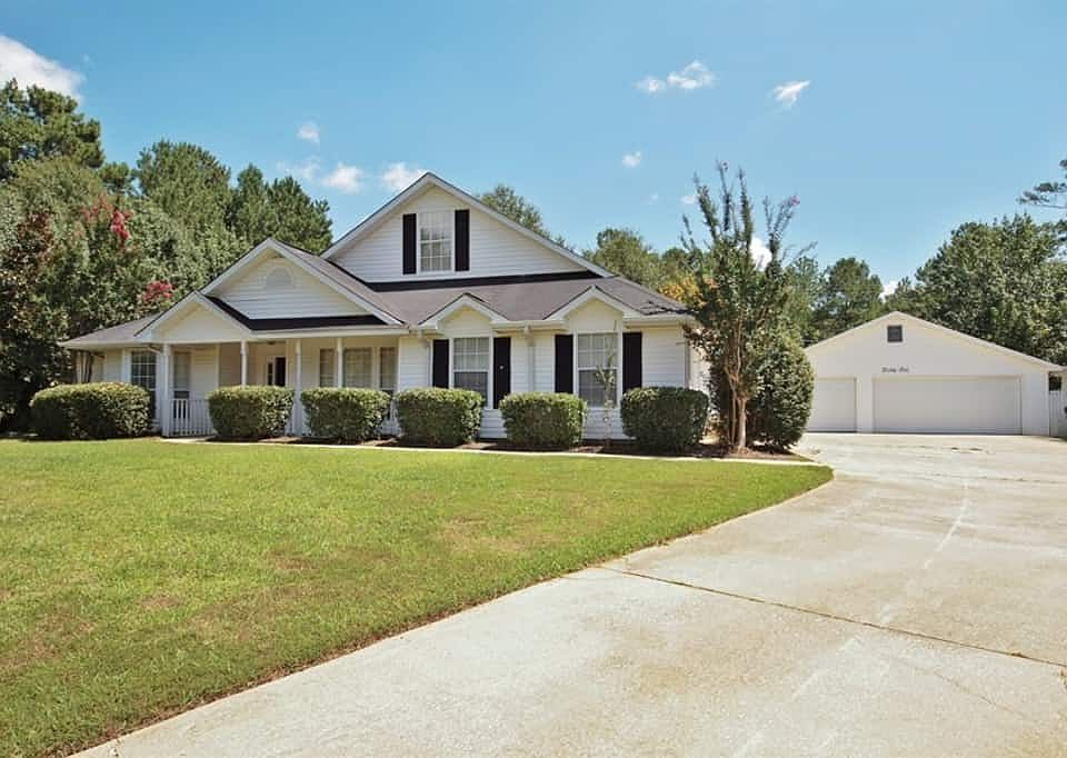 1st image of 61 Whitewater Pl