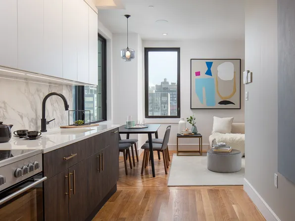 321 Wythe Avenue image 1 of 30