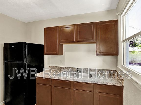 3rd image of 9062 Van Buren Ave
