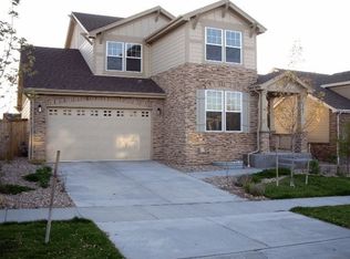 21066 E Greenwood Dr, Aurora, CO 80013